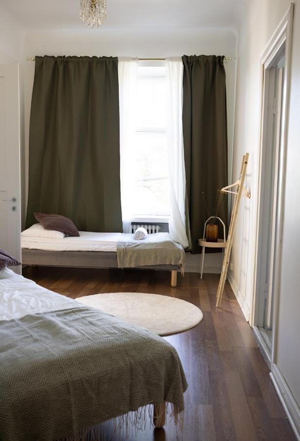 2Ndhomes City Center 2Br Apartment By The Finnish National Theatre With Balcony And Park View Helsingfors Eksteriør bilde
